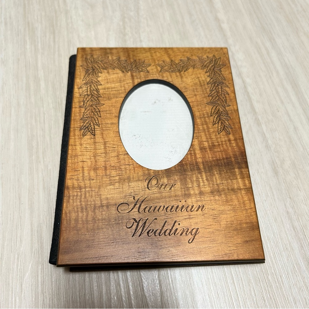 Koa Wood Hawaii‎ 4 x 6 Our Hawaiian Wedding photo album Island collections Inc.
